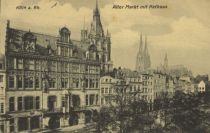 Köln. Alter Markt mit Rathaus